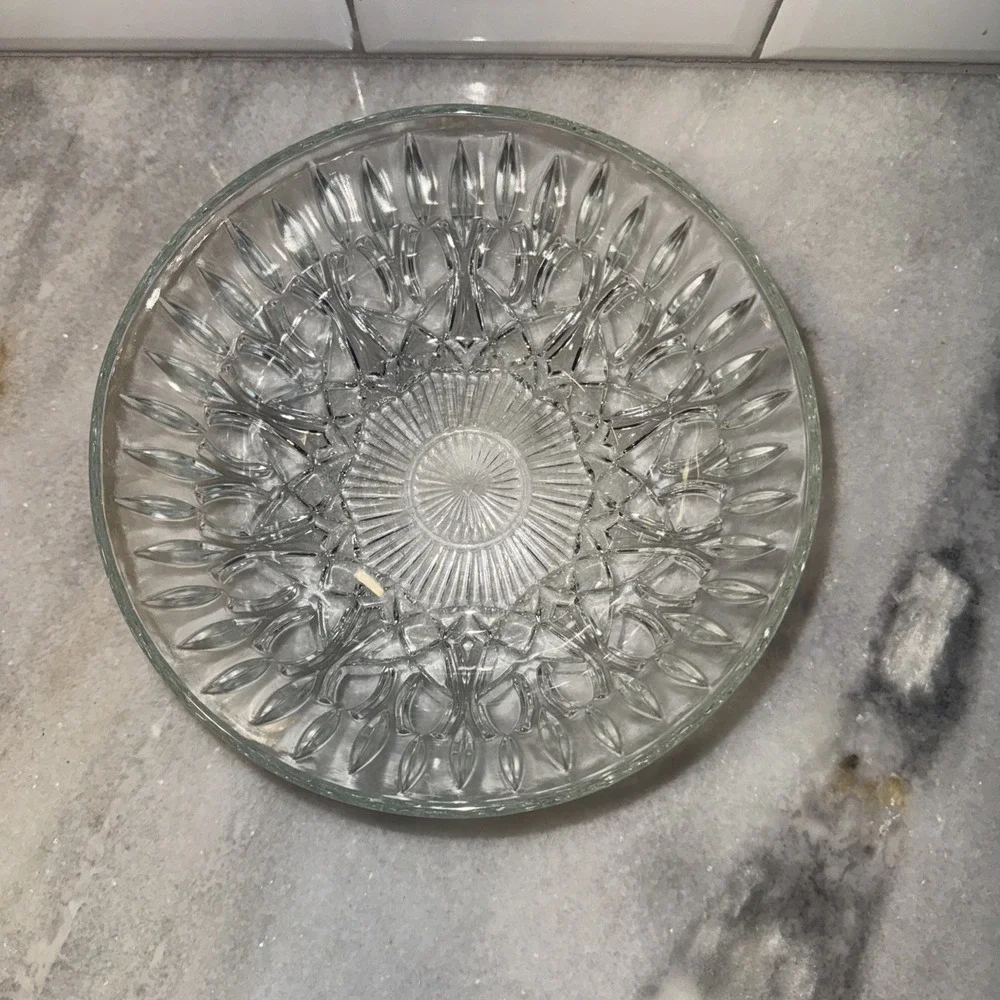 Vintage Crystal Pasari Indonesia Pretzel‎ Serving Bowl 8